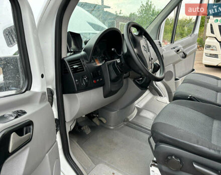 Білий Мерседес Sprinter, об'ємом двигуна 3 л та пробігом 295 тис. км за 16900 $, фото 14 на Automoto.ua