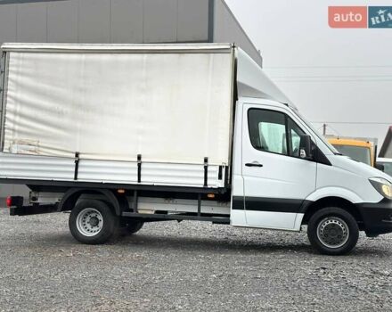 Белый Мерседес Sprinter, объемом двигателя 2.2 л и пробегом 142 тыс. км за 24800 $, фото 1 на Automoto.ua