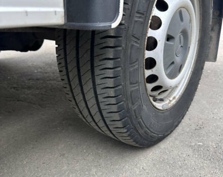 Белый Мерседес Sprinter, объемом двигателя 2.14 л и пробегом 434 тыс. км за 16900 $, фото 21 на Automoto.ua