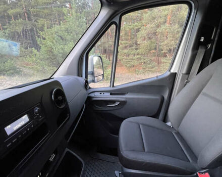 Белый Мерседес Sprinter, объемом двигателя 0 л и пробегом 178 тыс. км за 24700 $, фото 7 на Automoto.ua
