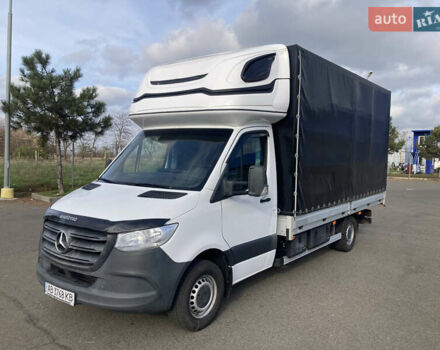 Белый Мерседес Sprinter, объемом двигателя 2.14 л и пробегом 385 тыс. км за 27000 $, фото 5 на Automoto.ua