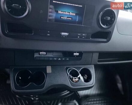 Білий Мерседес Sprinter, об'ємом двигуна 2.2 л та пробігом 290 тис. км за 22450 $, фото 33 на Automoto.ua