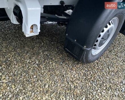 Білий Мерседес Sprinter, об'ємом двигуна 2.2 л та пробігом 290 тис. км за 22450 $, фото 15 на Automoto.ua