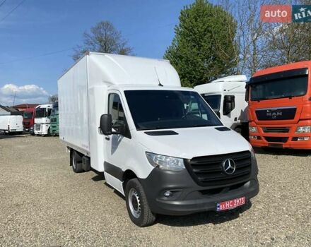 Белый Мерседес Sprinter, объемом двигателя 2.2 л и пробегом 250 тыс. км за 22750 $, фото 2 на Automoto.ua