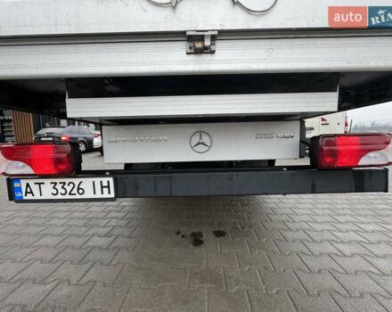 Белый Мерседес Sprinter, объемом двигателя 1.95 л и пробегом 132 тыс. км за 37500 $, фото 10 на Automoto.ua