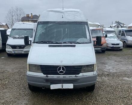 Белый Мерседес Sprinter, объемом двигателя 2.9 л и пробегом 350 тыс. км за 2950 $, фото 3 на Automoto.ua