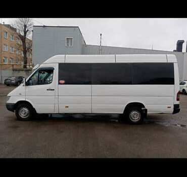 Белый Мерседес Sprinter, объемом двигателя 2.2 л и пробегом 3 тыс. км за 7000 $, фото 2 на Automoto.ua