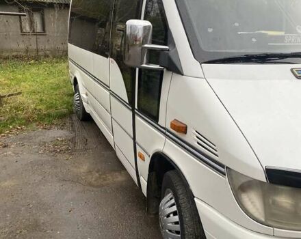Белый Мерседес Sprinter, объемом двигателя 2.69 л и пробегом 549 тыс. км за 14500 $, фото 11 на Automoto.ua