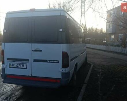 Белый Мерседес Sprinter, объемом двигателя 2.2 л и пробегом 486 тыс. км за 5900 $, фото 3 на Automoto.ua