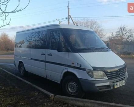 Белый Мерседес Sprinter, объемом двигателя 2.2 л и пробегом 486 тыс. км за 5900 $, фото 2 на Automoto.ua