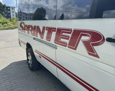 Белый Мерседес Sprinter, объемом двигателя 2.15 л и пробегом 850 тыс. км за 16100 $, фото 6 на Automoto.ua