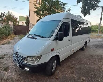 Белый Мерседес Sprinter, объемом двигателя 0 л и пробегом 560 тыс. км за 13600 $, фото 17 на Automoto.ua