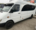 Белый Мерседес Sprinter, объемом двигателя 2.2 л и пробегом 500 тыс. км за 12000 $, фото 2 на Automoto.ua