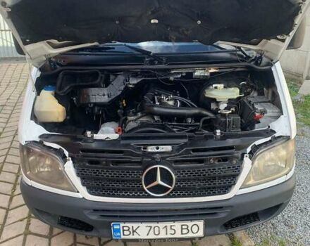 Мерседес Sprinter 2004 в Дубно на Automoto.ua Белый Мерседес Sprinter, объемом двигателя 2.2 л и пробегом 250 тыс. км за 13800 $, фото 25 на Automoto.ua