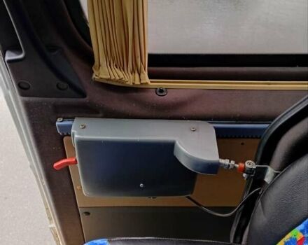 Білий Мерседес Sprinter, об'ємом двигуна 2.99 л та пробігом 380 тис. км за 29999 $, фото 4 на Automoto.ua