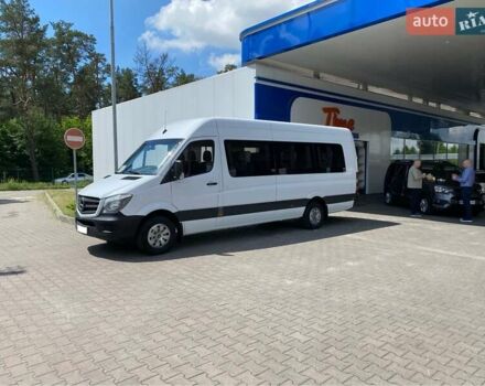 Белый Мерседес Sprinter, объемом двигателя 2.14 л и пробегом 150 тыс. км за 25000 $, фото 2 на Automoto.ua
