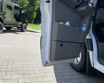 Белый Мерседес Sprinter, объемом двигателя 2.14 л и пробегом 150 тыс. км за 25000 $, фото 8 на Automoto.ua