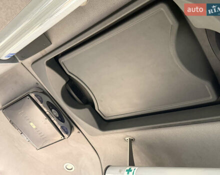 Белый Мерседес Sprinter, объемом двигателя 2.14 л и пробегом 352 тыс. км за 29000 $, фото 14 на Automoto.ua