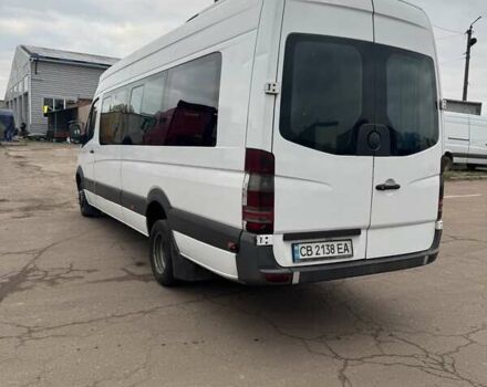 Белый Мерседес Sprinter, объемом двигателя 2.14 л и пробегом 393 тыс. км за 26500 $, фото 3 на Automoto.ua