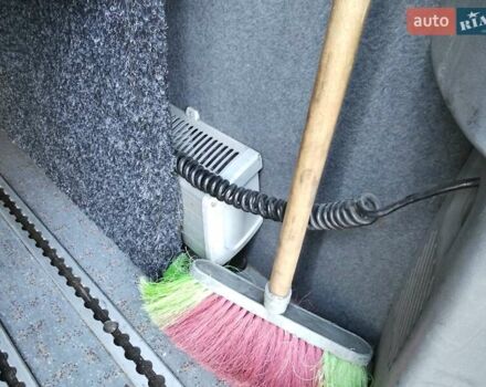 Мерседес Sprinter 2010 в Житомире на Automoto.ua Белый Мерседес Sprinter, объемом двигателя 2.14 л и пробегом 624 тыс. км за 29900 $, фото 31 на Automoto.ua