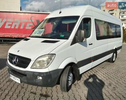 Белый Мерседес Sprinter, объемом двигателя 2.14 л и пробегом 624 тыс. км за 25900 $, фото 2 на Automoto.ua