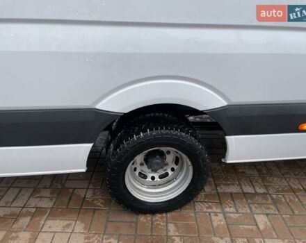 Белый Мерседес Sprinter, объемом двигателя 2.2 л и пробегом 350 тыс. км за 26900 $, фото 2 на Automoto.ua