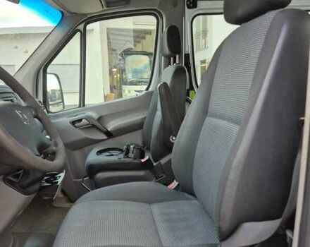 Белый Мерседес Sprinter, объемом двигателя 2.2 л и пробегом 355 тыс. км за 29500 $, фото 12 на Automoto.ua