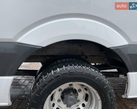 Белый Мерседес Sprinter, объемом двигателя 2.2 л и пробегом 350 тыс. км за 26900 $, фото 3 на Automoto.ua