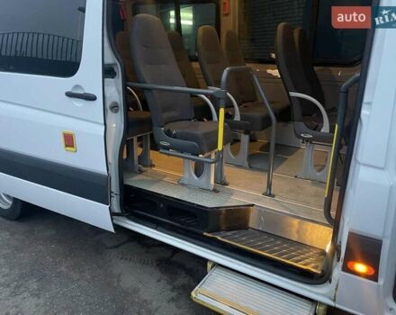 Белый Мерседес Sprinter, объемом двигателя 2.2 л и пробегом 350 тыс. км за 26900 $, фото 12 на Automoto.ua