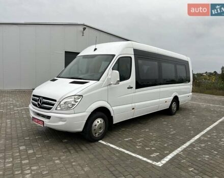 Белый Мерседес Sprinter, объемом двигателя 3 л и пробегом 427 тыс. км за 43490 $, фото 12 на Automoto.ua