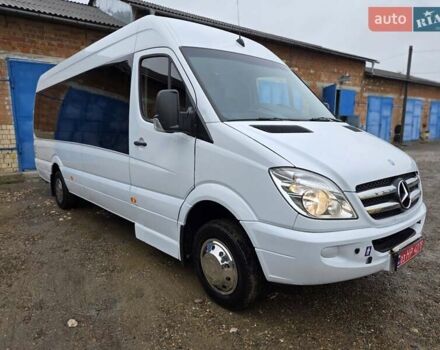 Белый Мерседес Sprinter, объемом двигателя 2.2 л и пробегом 260 тыс. км за 29650 $, фото 9 на Automoto.ua