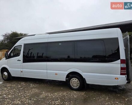 Белый Мерседес Sprinter, объемом двигателя 2.2 л и пробегом 260 тыс. км за 29650 $, фото 11 на Automoto.ua