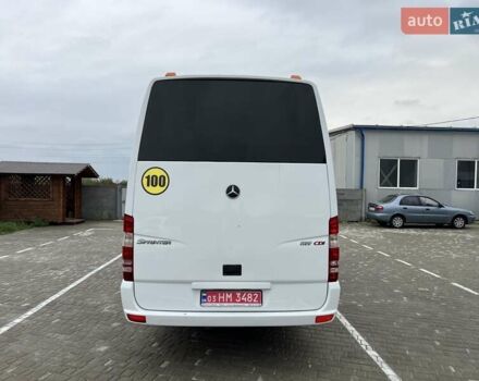 Белый Мерседес Sprinter, объемом двигателя 3 л и пробегом 427 тыс. км за 43490 $, фото 6 на Automoto.ua