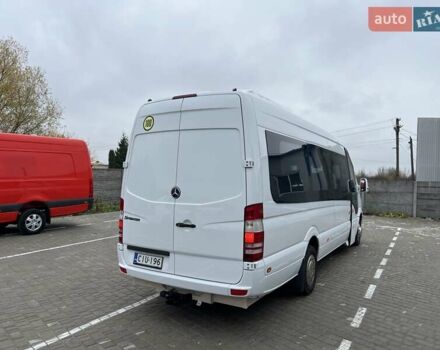 Белый Мерседес Sprinter, объемом двигателя 0 л и пробегом 424 тыс. км за 34990 $, фото 4 на Automoto.ua