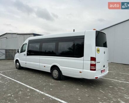 Белый Мерседес Sprinter, объемом двигателя 3 л и пробегом 427 тыс. км за 43490 $, фото 8 на Automoto.ua