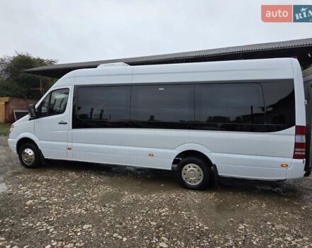Белый Мерседес Sprinter, объемом двигателя 2.2 л и пробегом 260 тыс. км за 29650 $, фото 18 на Automoto.ua
