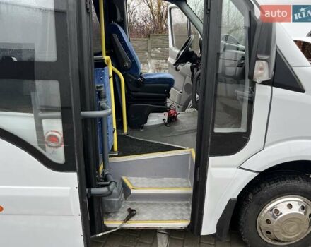 Белый Мерседес Sprinter, объемом двигателя 2.2 л и пробегом 496 тыс. км за 34500 $, фото 14 на Automoto.ua