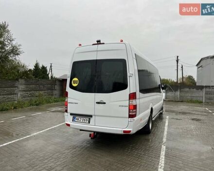 Белый Мерседес Sprinter, объемом двигателя 3 л и пробегом 540 тыс. км за 46900 $, фото 6 на Automoto.ua