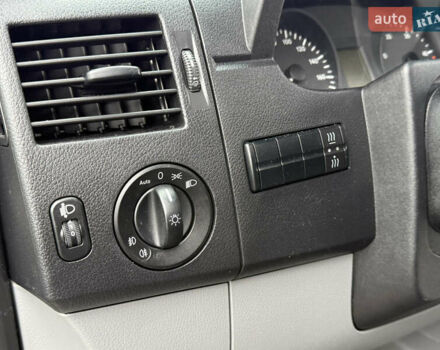 Білий Мерседес Sprinter, об'ємом двигуна 2.14 л та пробігом 250 тис. км за 28000 $, фото 12 на Automoto.ua