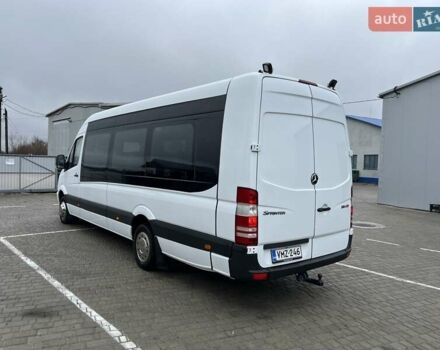 Белый Мерседес Sprinter, объемом двигателя 2.2 л и пробегом 496 тыс. км за 34500 $, фото 5 на Automoto.ua