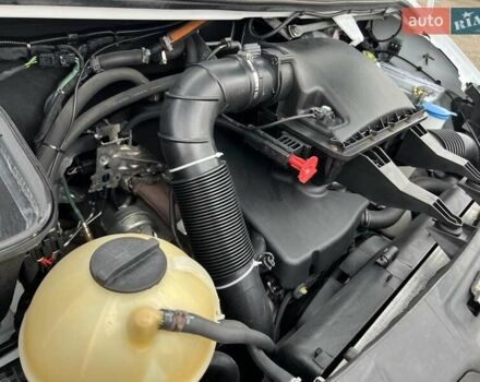 Белый Мерседес Sprinter, объемом двигателя 2.2 л и пробегом 406 тыс. км за 38500 $, фото 16 на Automoto.ua