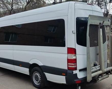 Белый Мерседес Sprinter, объемом двигателя 2.14 л и пробегом 466 тыс. км за 19800 $, фото 5 на Automoto.ua