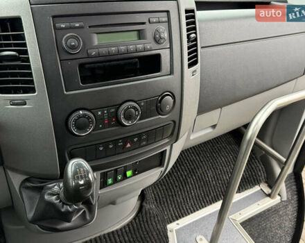 Білий Мерседес Sprinter, об'ємом двигуна 2.14 л та пробігом 250 тис. км за 28000 $, фото 15 на Automoto.ua