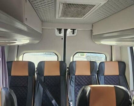 Белый Мерседес Sprinter, объемом двигателя 3 л и пробегом 621 тыс. км за 43000 $, фото 13 на Automoto.ua