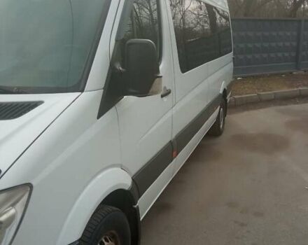 Белый Мерседес Sprinter, объемом двигателя 2.2 л и пробегом 650 тыс. км за 30000 $, фото 1 на Automoto.ua