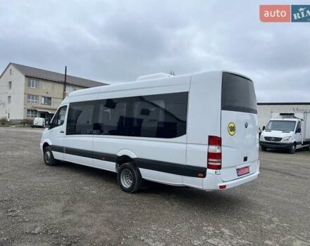Белый Мерседес Sprinter, объемом двигателя 2.2 л и пробегом 406 тыс. км за 38500 $, фото 6 на Automoto.ua