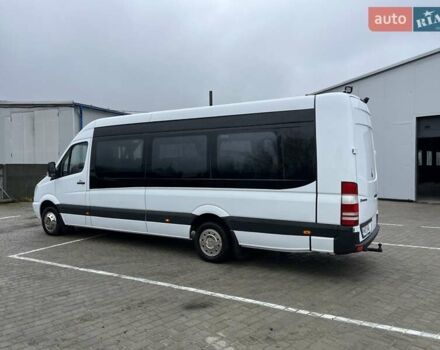 Белый Мерседес Sprinter, объемом двигателя 2.2 л и пробегом 496 тыс. км за 34500 $, фото 6 на Automoto.ua