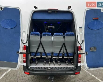 Белый Мерседес Sprinter, объемом двигателя 2.2 л и пробегом 496 тыс. км за 34500 $, фото 17 на Automoto.ua