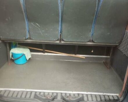 Белый Мерседес Sprinter, объемом двигателя 2.2 л и пробегом 650 тыс. км за 30000 $, фото 10 на Automoto.ua