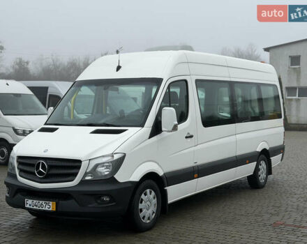 Белый Мерседес Sprinter, объемом двигателя 2.14 л и пробегом 247 тыс. км за 28700 $, фото 2 на Automoto.ua